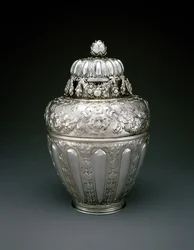 Ingwerkrug mit Deckel, ca. 1677