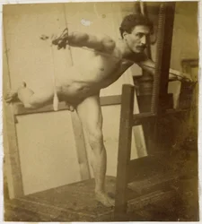 Studie eines männlichen Aktmodells, nach vorne gebeugt mit dem rechten Bein nach hinten, im Atelier von Jacques de Lalaing