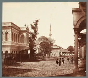 „Die Straße von Tophanna“ [Istanbul. Straße in Tophane - im Hintergrund eine Moschee]
