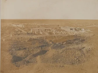 Die Große Kaserne nach der Belagerung, 1855