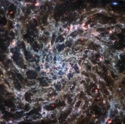IC 5332