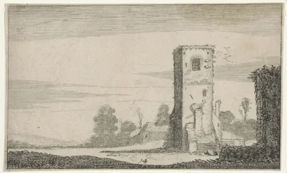 Ruine eines Turms in einer Landschaft