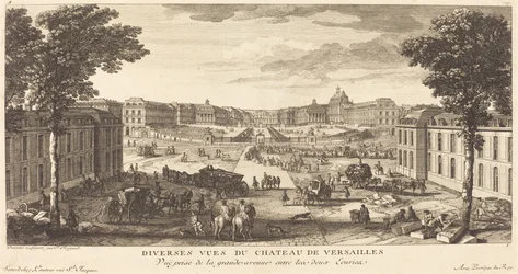 Blick von der großen Allee zwischen den beiden Ställen