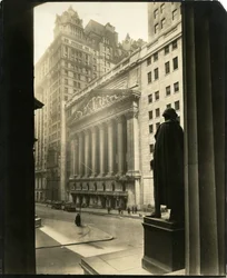 Broad St vom Treasury Building, New York, USA, ca. 1905-40