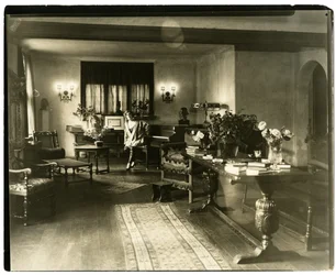 Doris Keene