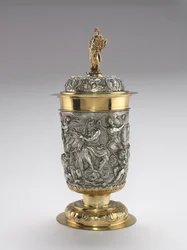 Gedeckter Becher, 1688