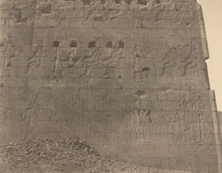 Edfu-Skulpturen und Inschriften auf der orientalischen Seite, 1854