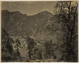 Unser Hotel, Nynee Tal