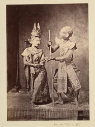 [Khon-Darsteller]