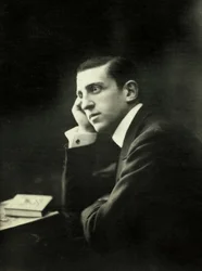 Porträt von Henry Bernstein, um 1910
