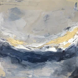 Schichten aus Blau, Grau und Goldtönen