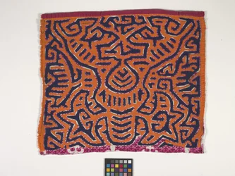Hemdtafel (Mola)