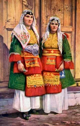 Zwei griechische Frauen