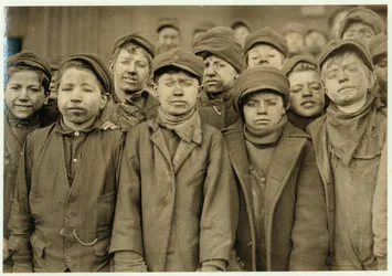 Breaker Boys (die Kohle von Hand sortieren) bei der Hughestown Borough Coal Co. Pittston, Pennsylvania, 1911