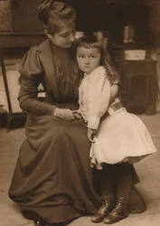 Frau und Kind, 1937