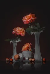Elegantes Rosenstillleben