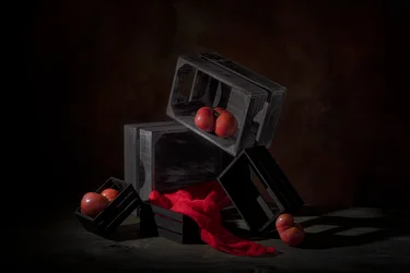 Rote Früchte in Kisten