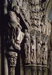 Detail des Portico de la Gloria, das St. Jakobus darstellt, 12. Jahrhundert