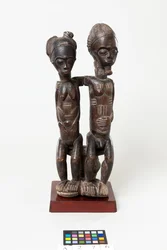 Sitzendes Paar, ca. 1885-99