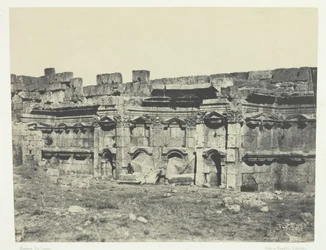 Baalbeck, Innenraum des Tempelkomplexes des Sonnengottes und des Jupiter, Syrien, 1849-51, gedruckt 1852