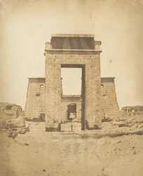 Propylon des Tempels von Khons, in Karnak, Theben, 1849-50