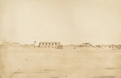 Gesamtansicht der Ruinen von Luxor, von Westen aufgenommen, Theben, 1849-50