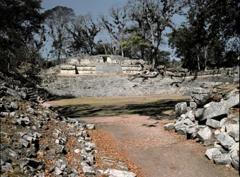 Östliche Akropolis Tempel 22, 4.-10. Jahrhundert