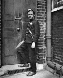 Bezirkbote, London, 1926-1927