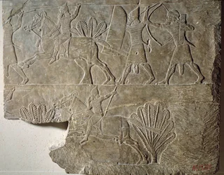 Mesopotamien: Reiter der assyrischen Armee. Flachrelief in Alabaster aus dem Palast von König Assurbanipal (oder Ashurbanipal) (668-627 v. Chr.). Aus Ninive.