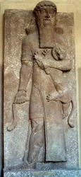 Mesopotamien: Statue von Sargon, der einen Löwen bezwingt, genannt Gilgamesch. Hof von Khorsabad (Khunsabad) 8. Jahrhundert. Paris, Louvre Museum