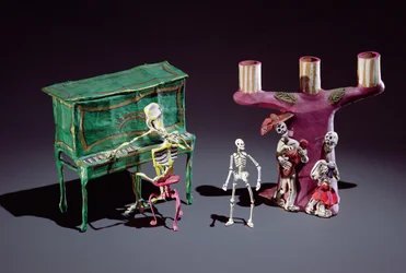 Tag der Toten Figuren als Musiker