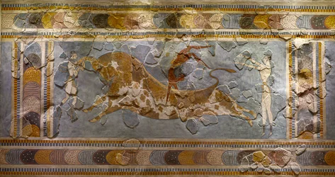 Detail des Freskos mit dem Stiersprung. Gefunden in Knossos