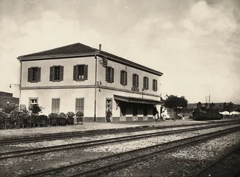„Ein Imperium aufbauen“ im faschistischen Zeitalter: Bahnhof von Asmara, 09/05/1936