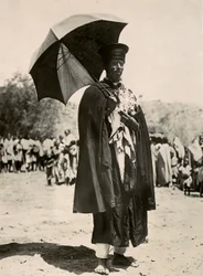 „Ein Imperium aufbauen“ im faschistischen Zeitalter: ein abessinischer Priester, 09/05/1936