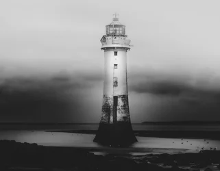 Einsamer Küstenleuchtturm