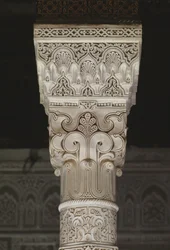 Kasbah von Thamiel Glaoui, Kapitell (Stuck)