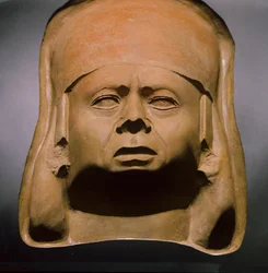 Moche-Tonform zur Herstellung einer Keramik eines Männerporträts