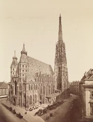 1., Stephansplatz 1 - Stephansdom - West- und Südfassade - erhöhte Ansicht