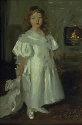 Ein kleines Mädchen, Helga Melchior, in einem langen Kleid