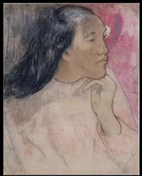 Eine tahitianische Frau mit einer Blume im Haar