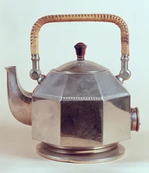 Elektrischer Wasserkocher, für A.E.G. entworfen, ca. 1908