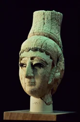 Kopf eines Prinzen oder einer Prinzessin von Ugarit