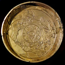 Phönizische Kunst: Goldplatte mit königlicher Jagdszene