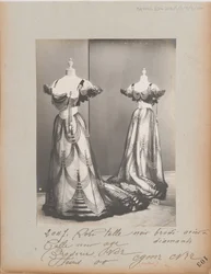 Albumseite: House of Worth, Ballkleid