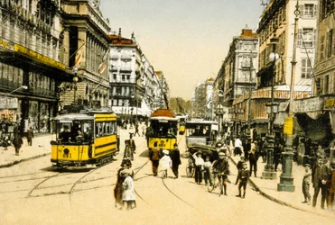 Die Cannebiere mit Straßenbahnen, Marseille, Frankreich, ca. 1900