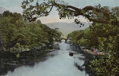 Südirland: Das Zusammentreffen der Wasser, Killarney (Farbfoto)