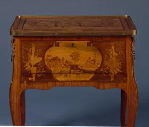 Übergangstisch a la Bourgogne (Detail)