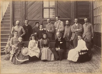 Vizekönigliche Gesellschaft in Shimla (Rückseite)