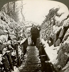 Winter in den belgischen Schützengräben bei Nieupoort, Belgien, 20. Jahrhundert