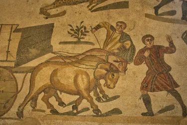 Halle der großen Jagd, Bodenmosaik Jagdszene, Villa Romana del Casale, Piazza Armerina, Sizilien, Italien